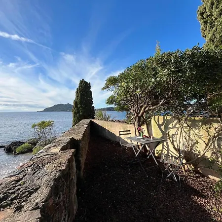 A Agay Pieds Dans L Eau Villa Saint-Raphael (Var)